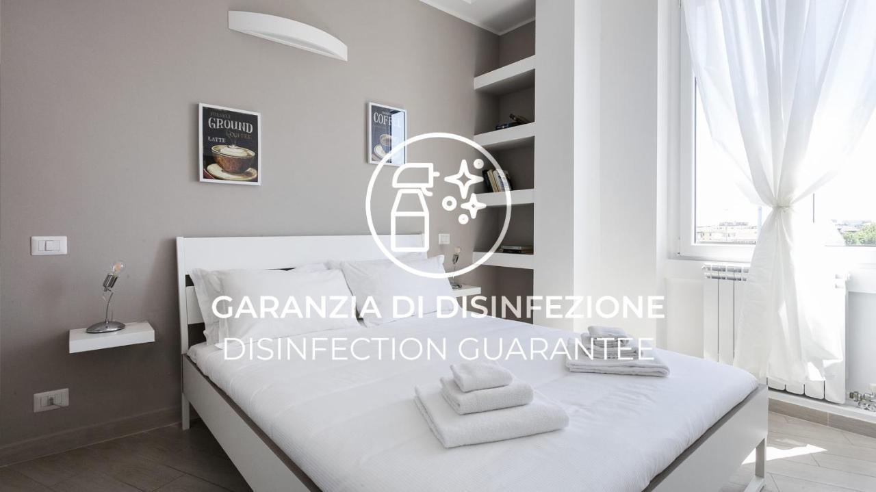 Italianway-Sammartini Apartment Milan Bagian luar foto
